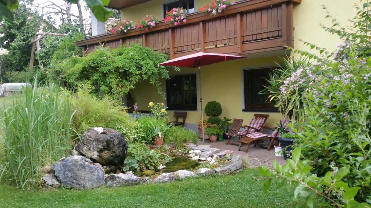 Ferienwohnung Adelhardt Eckersdorf Extérieur photo