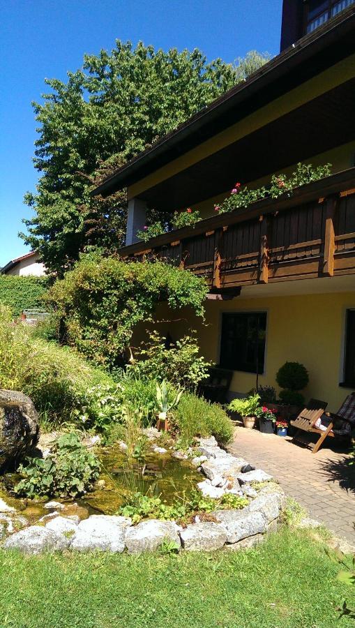 Ferienwohnung Adelhardt Eckersdorf Extérieur photo